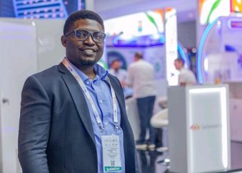 Le Nigérian Chuks Ekwueme a présenté le premier robot humanoïde made in Africa