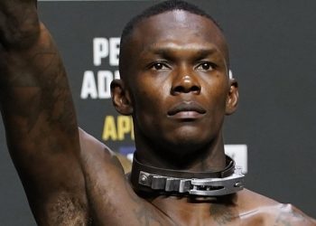 UFC : Israel Adesanya récupère sa ceinture de champion des poids moyens