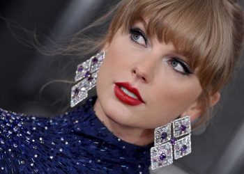 Taylor Swift remains at the top of the US box office ahead of Martin Scorsese